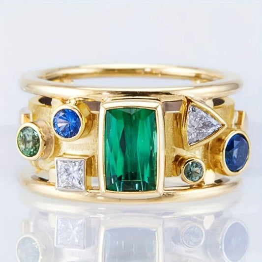 Anillo Dorado con Cristales Incrustados Vintage