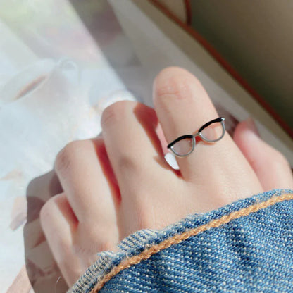 Anillo Ajustable con Lentes estilo Minimalista