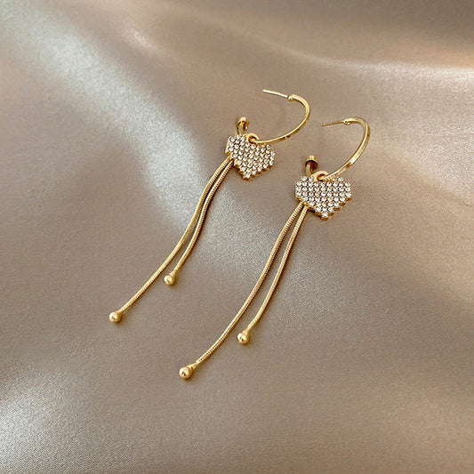 Aretes Colgantes de Corazón con Cristales en Oro