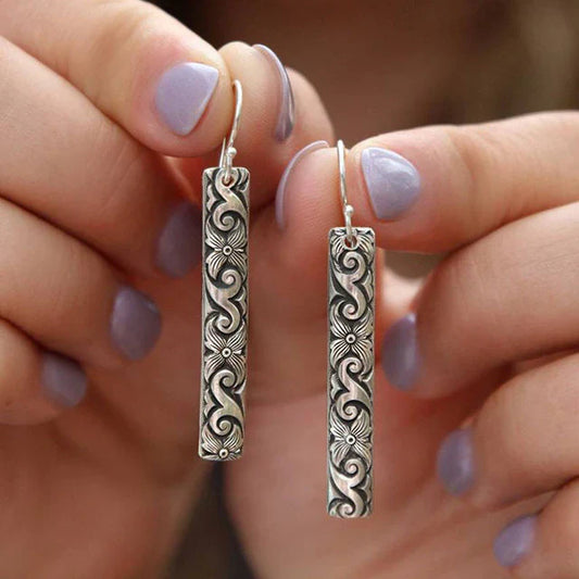 Aretes Vintage Rectangulares en Plata Floral