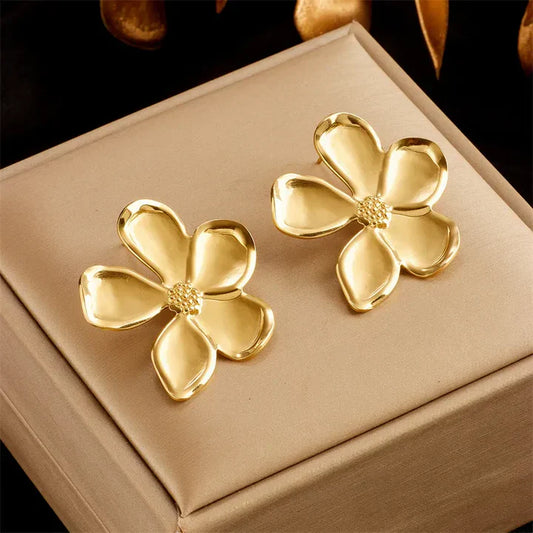 Aretes Flor Dorada Vintage