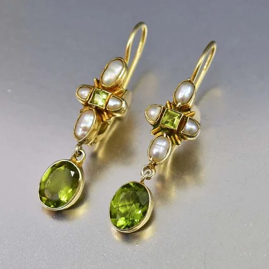 Aretes Verdes Colgantes en Oro Vintage