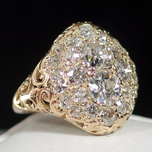 Anillo Cristalino en Oro Vintage