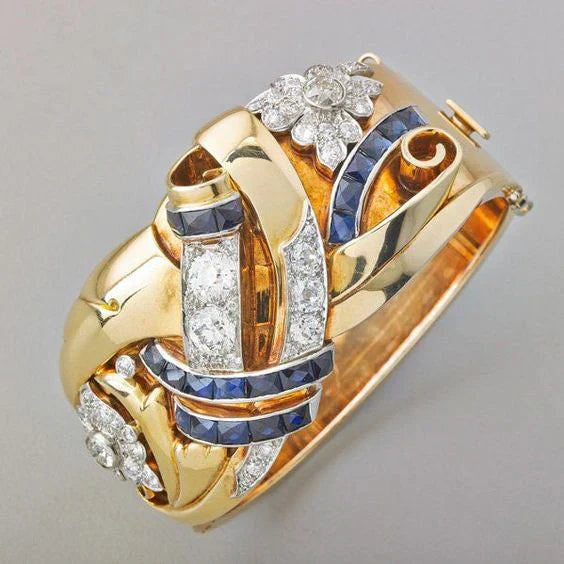 Anillo vintage de oro con circonitas azules